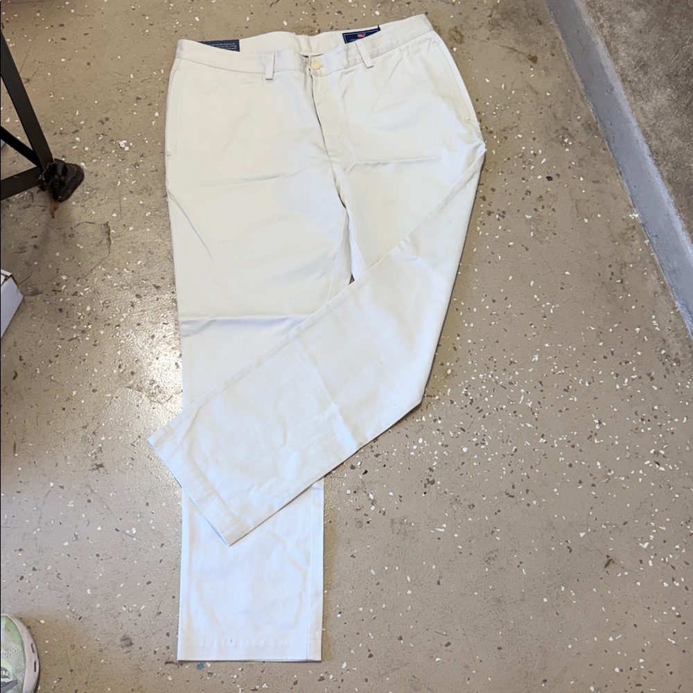 Vineyard Vines light khaki Men's Chino Pants
